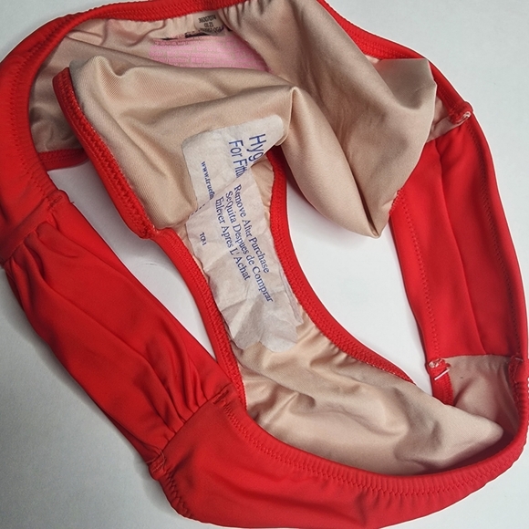 NEW Victoria's Secret Bikini Bottom Hipster Red Small - Picture 5 of 6